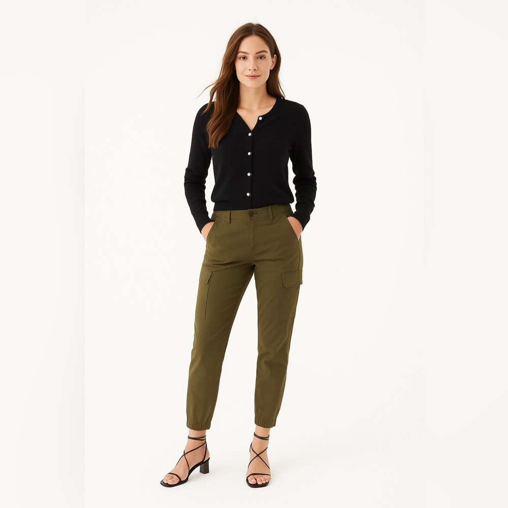 Veronica Beard Army Field Cargo Pants. size 6
